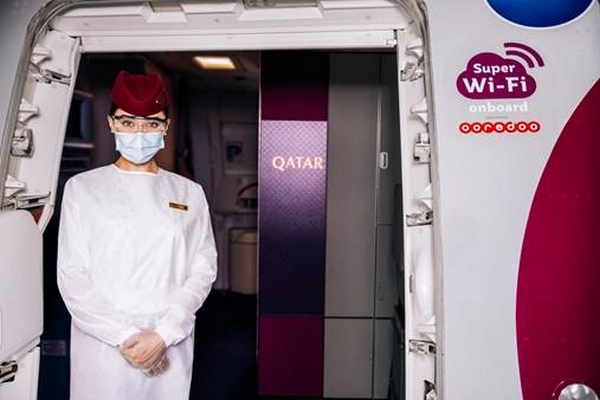<p>
▲乘搭配備GX航空上網設施的飛機時,旅客將免費獲得長達1小時的「超級Wi-Fi」。</p>